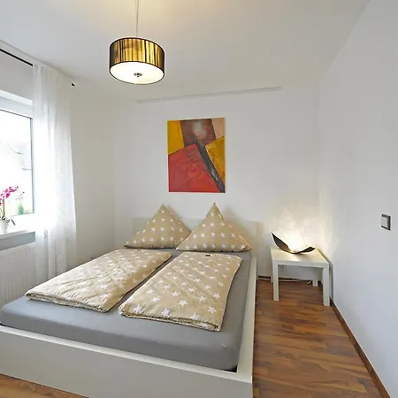 아파트 Auf Zeit - & Boardinghouse 슈파이어